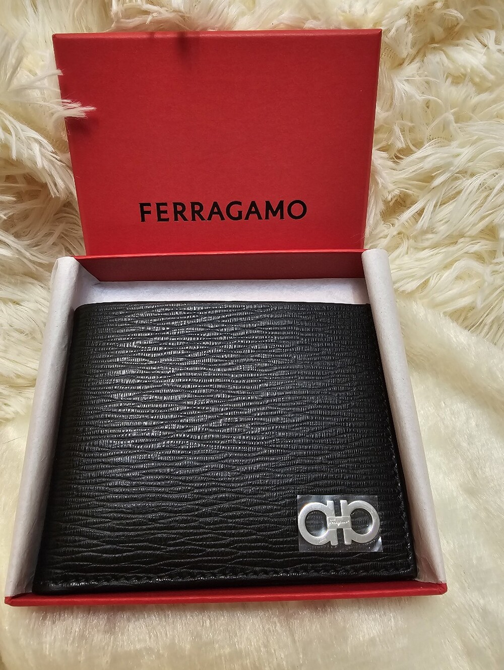 Ferragamo Revival Black Hammered Calfskin Bifold Wallet Gancini Leather NWT